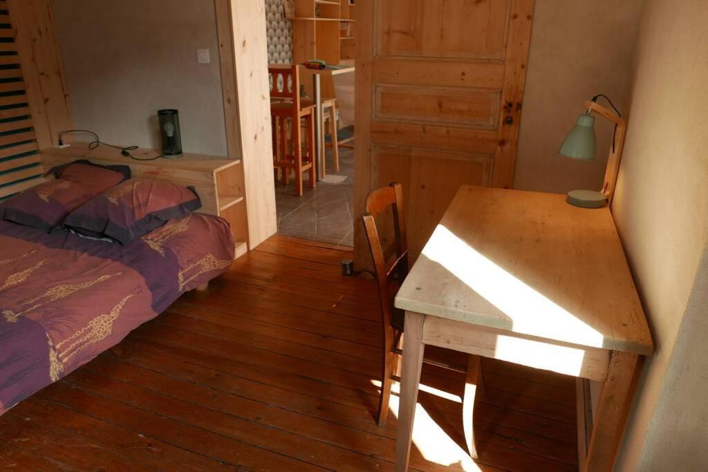 Joli Appartement Confortable Renove Style Cosy Saint-Martin-de-la-Porte Exterior photo