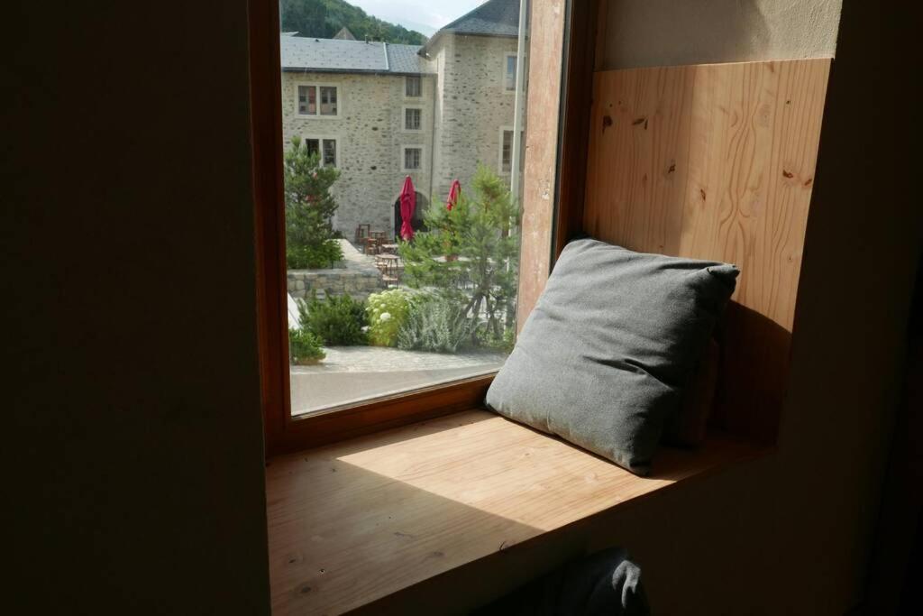 Joli Appartement Confortable Renove Style Cosy Saint-Martin-de-la-Porte Exterior photo